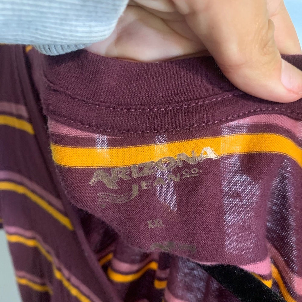Shirt - Picture 3 of 3